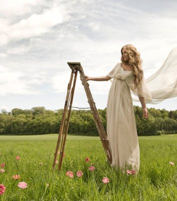 Leila Hafzi: abiti da sposa ecosostenibili