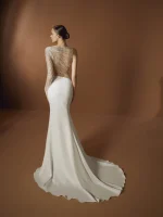 Elisabetta-Franchi-Pronovias-eartha_c