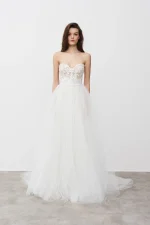 anna-kara-no14-25-aye-01