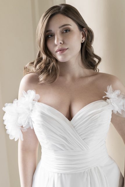 Sposa-Curvy-Mariela